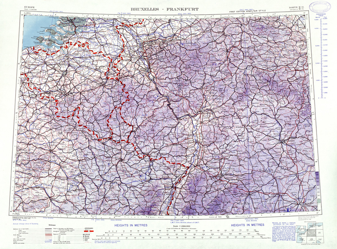 (N:33858) EUROPA CARTA AERONAUTICA INGLESE FOGLIO NORTH M 32 E M 31 BRUXELLES FRANKFURT 
 (SE008228) Carte e stampe antiche: riproduzione a colori su carta (formato A1)